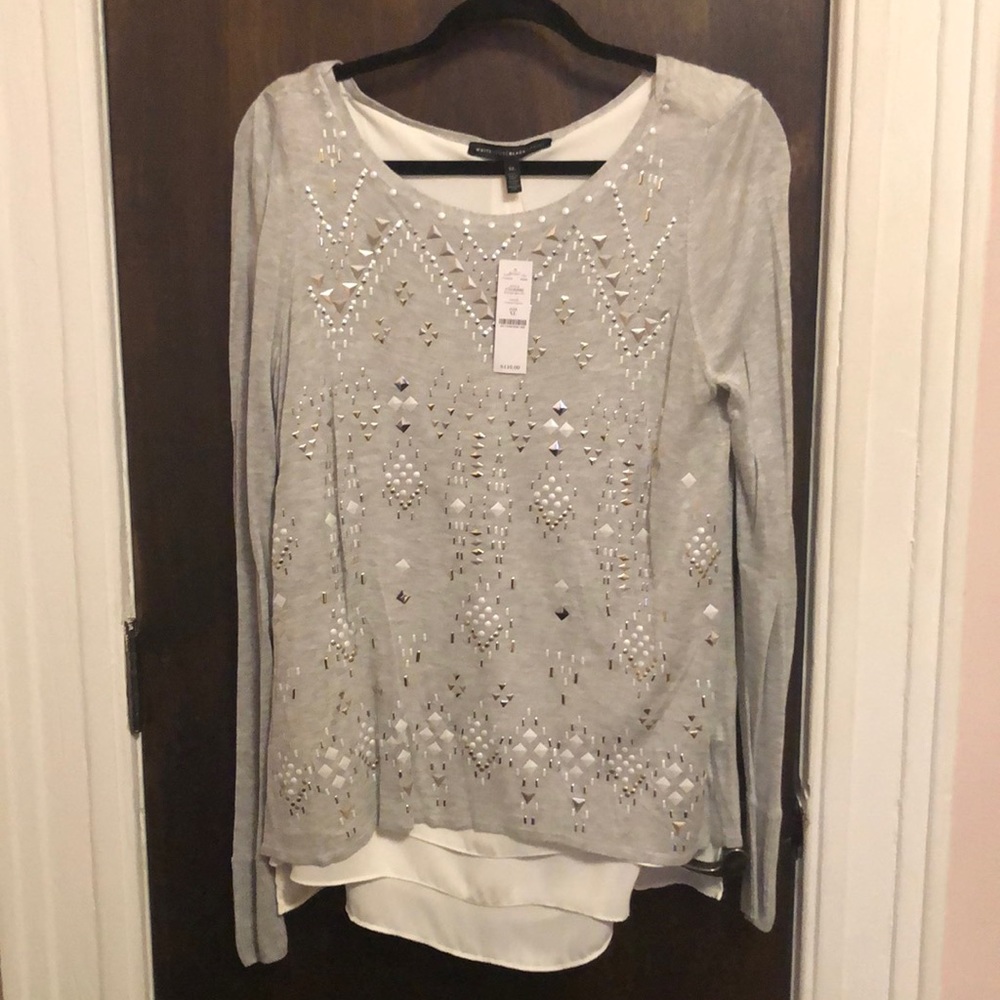 💥White House Black Market Embellished Pullover💥